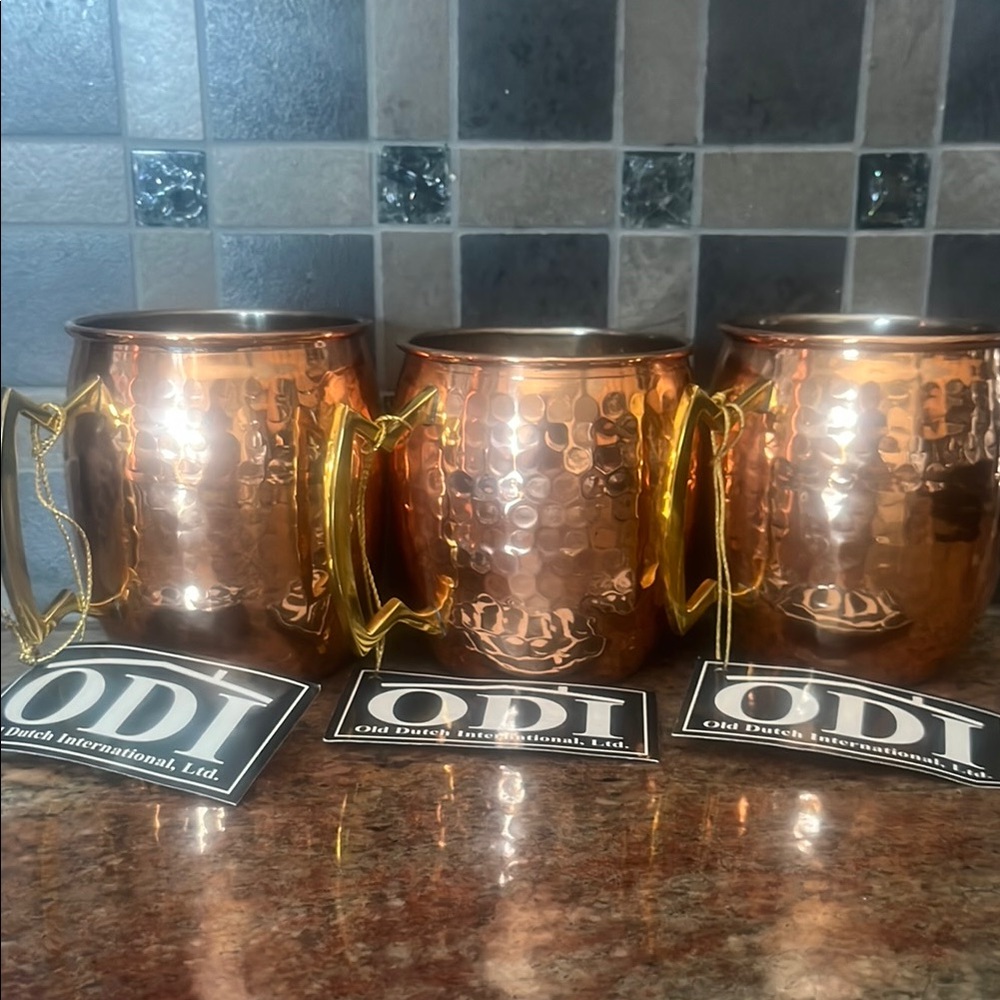Old Dutch International Copper Mugs Set